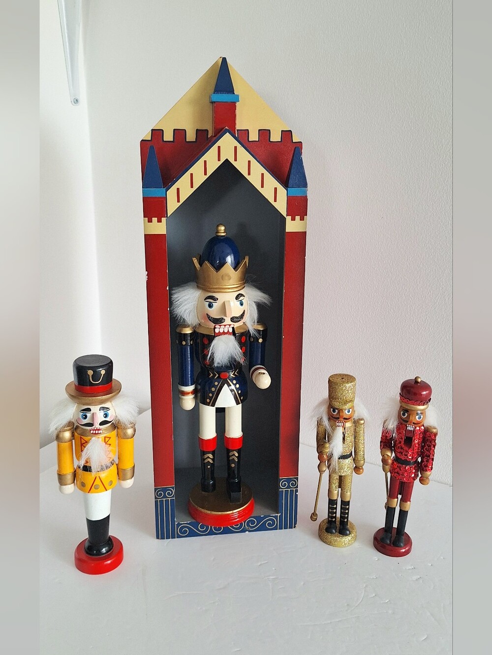 Castle-shaped nutcracker display stand